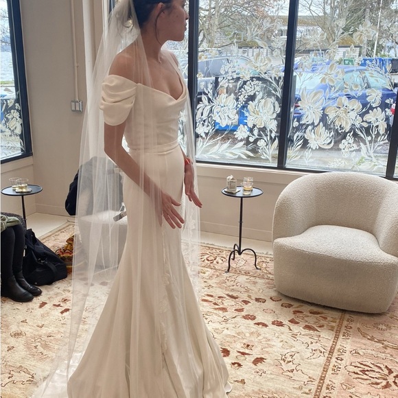 Sarah Seven Off-Shoulder White Gown - Picture 1 of 4